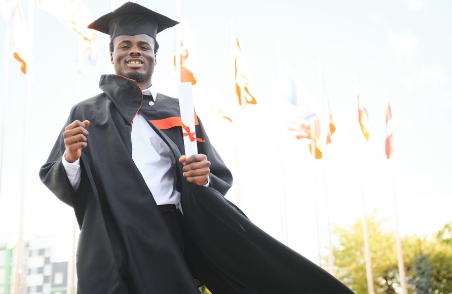Processus d’équivalence des diplômes pour les étudiants africains
